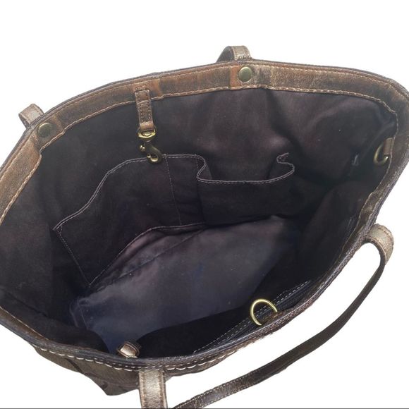 Coach Signature Canvas Logo Tote - Picture 4 of 14